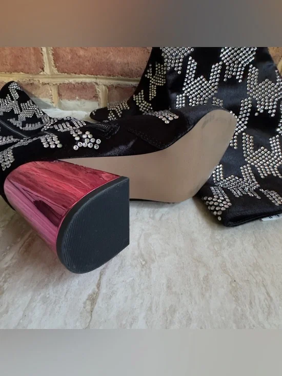 Betsey Johnson Naomy Star Rhinestone Studded Knee High Women’s Boots Size 7 - Picture 6 of 8